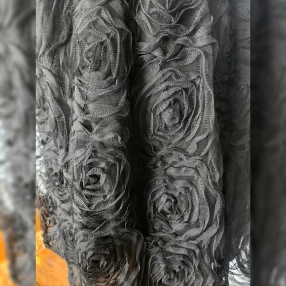 Adrianna Papell Dress Size 4 - Picture 4 of 5